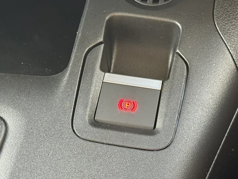 2024 Citroen Berlingo 136ps Driver 52kWh with Air Con, Sat Nav, Rev Cam &amp; Cruise Control Pane...