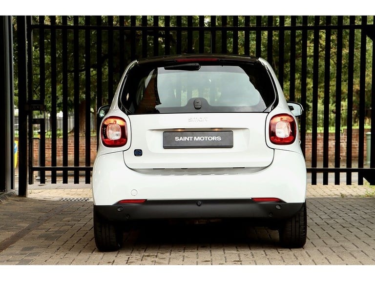 2021 smart fortwo 60kW EQ Passion Advanced 17kWh 2dr Auto [22kWCh] COUPE ELECTRIC Automatic