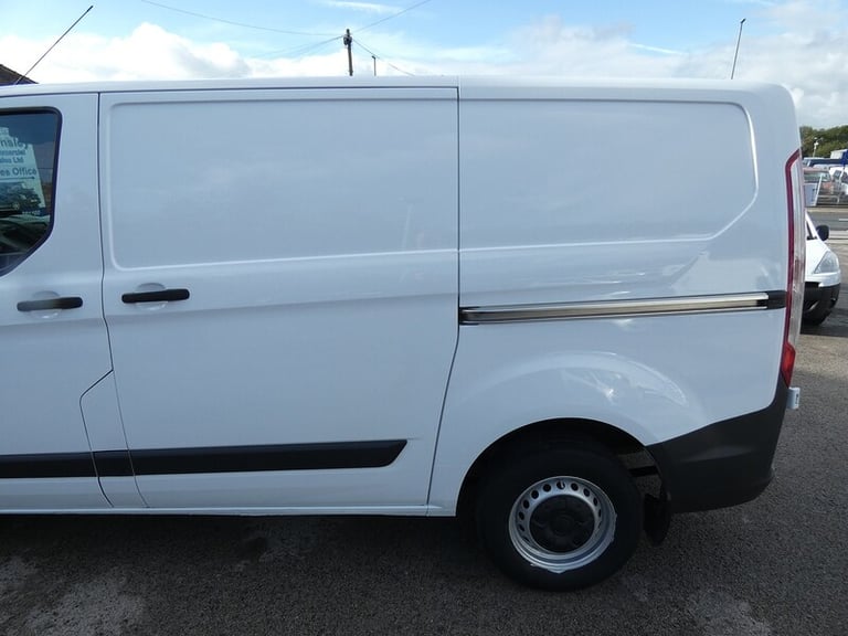 2017 17 FORD TRANSIT CUSTOM L1H1 SWB 2.0 TDCI 270 NEW WET BELT ON SALE