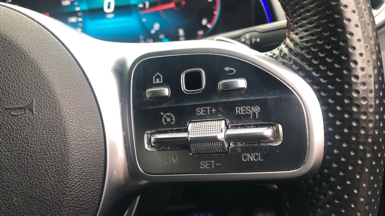 2021 Mercedes-Benz GLB GLB 220 AMG LINE PREM D 4 Estate Diesel Automatic