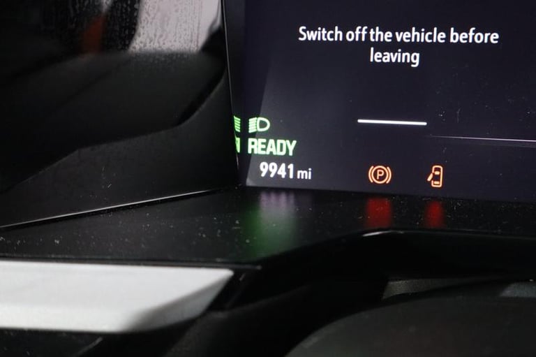 2023 Vauxhall Grandland 1.6 Plug-in Hybrid Ultimate 5dr Auto HATCHBACK PETROL/ELECTRIC Automatic