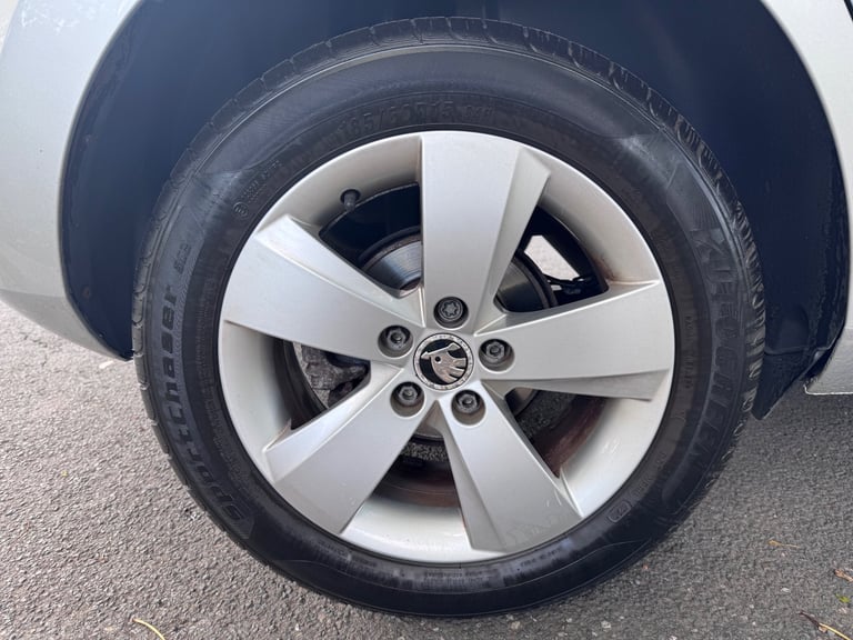 Skoda, FABIA, Hatchback, 2015, Auto, 1197 (cc), 5 doors