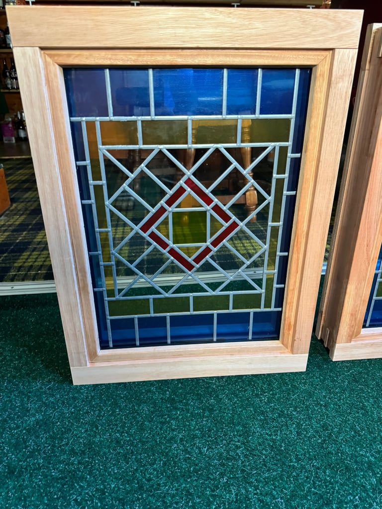 Hardwood stained glass windows 