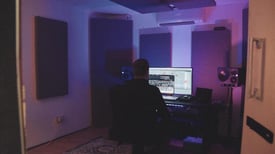 Soundproofed and Acoustically Treated Music Production Studio [Long-term]