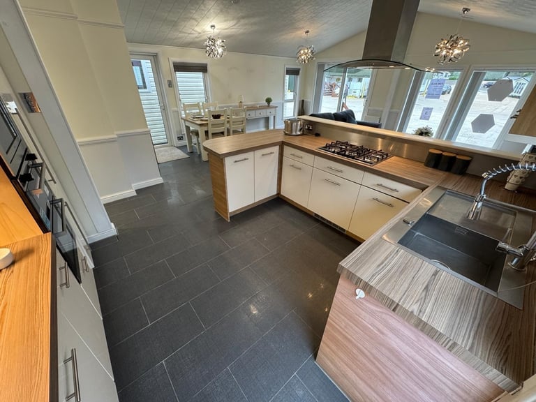 2 Bed Twin Lodge - DG, CH, Bath, Ensuite - Offsite Sale for Own Land, Self Build