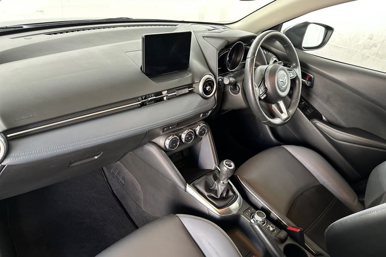 2022 Mazda Mazda2 98582 Hatchback Petrol Manual
