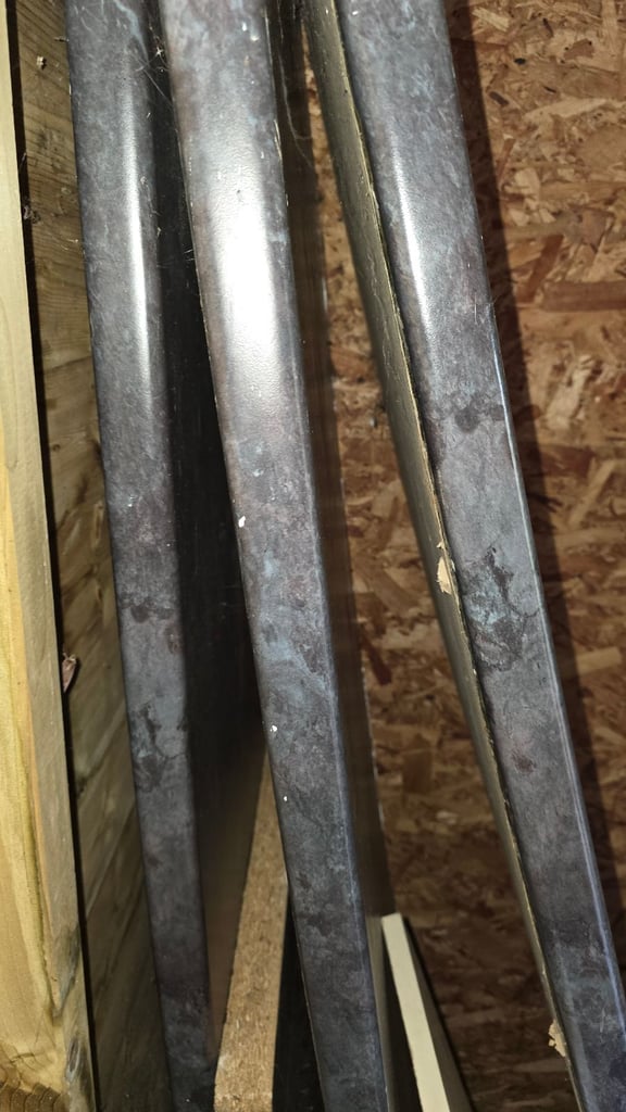 Kitchen worktops ONLY AVAILABLE FOR A FEW DAYS!