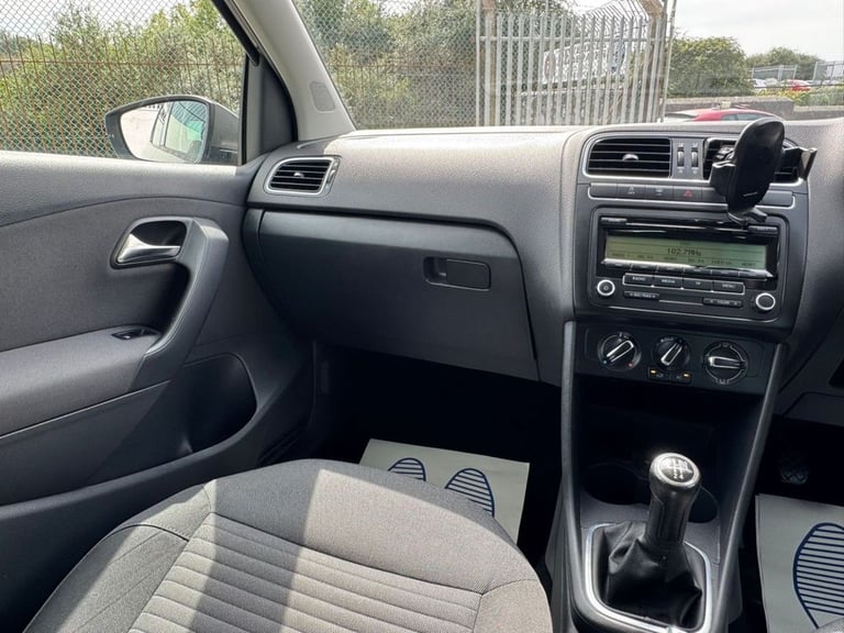 2011 61 VOLKSWAGEN POLO 1.2 MATCH HATCHBACK 5DR PETROL MANUAL EURO 5 (60 PS)