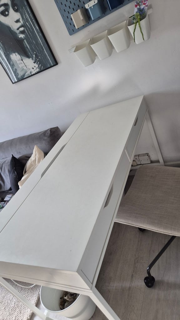 White ikea alexa desk
