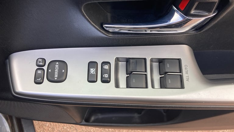 2019 Toyota Prius+ 1.8 VVTi Excel TSS 5dr CVT Auto Hybrid Estate Estate Hybrid Automatic