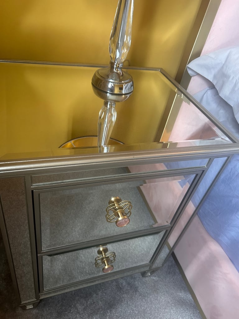 Mirrored bedside tables £125 for two 
