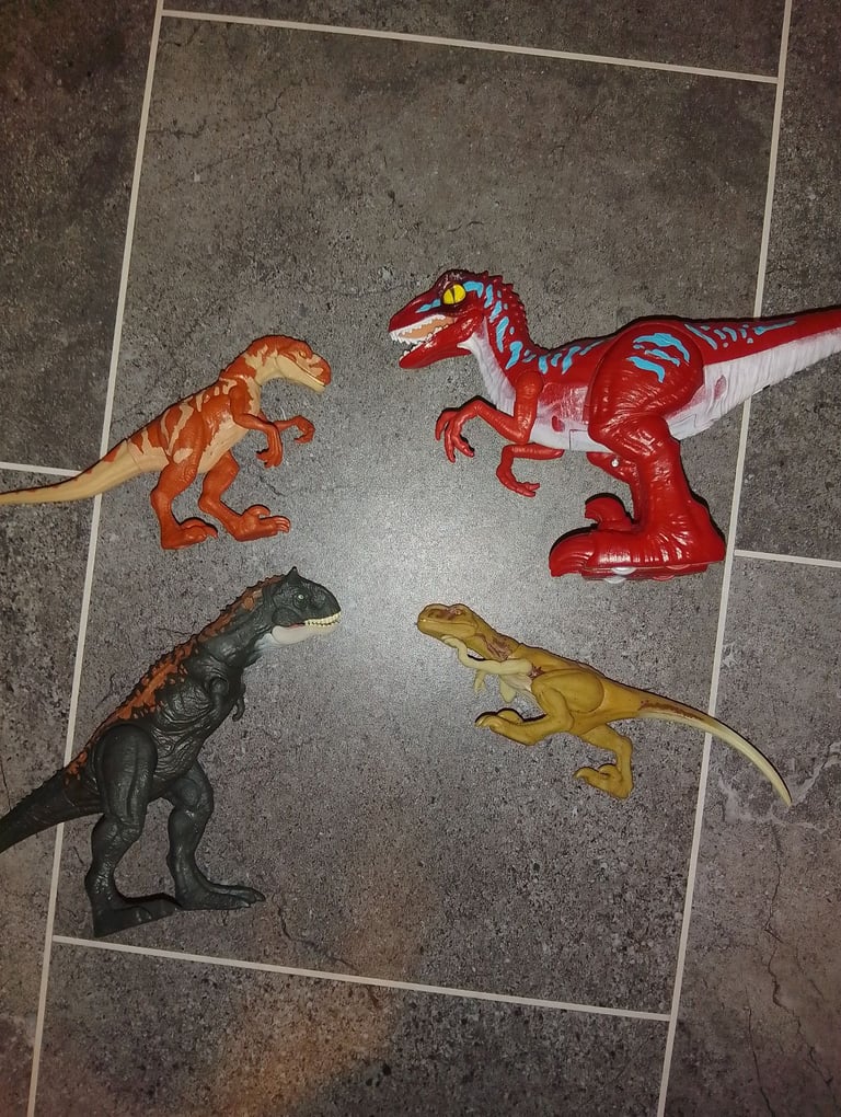 image for Dinosaur figurines