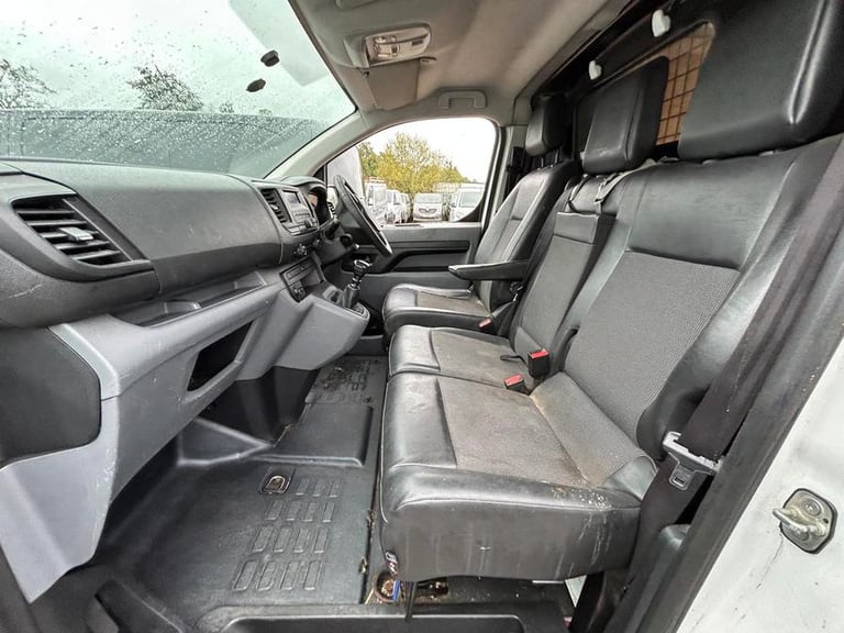 2017 Toyota ProAce 2.0D 120 Comfort Van PANEL VAN DIESEL Manual