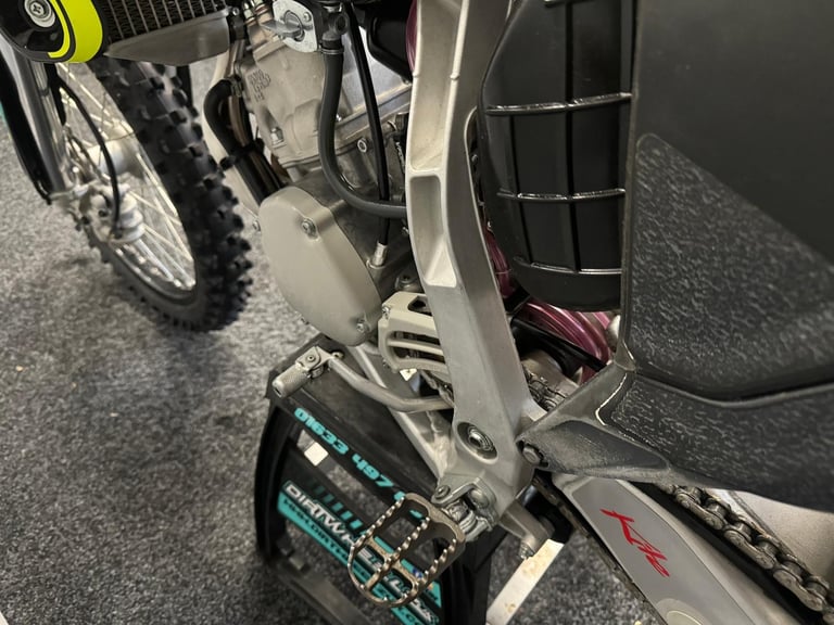 Fantic XX125 2024 Black Edition YZ125 - DIRT Wheelz UK 01633 497007