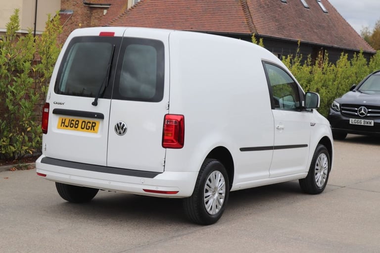 2018 Volkswagen Caddy 2.0 TDI BlueMotion Tech 102PS Trendline [AC] Van PANEL VAN DIESEL Manual