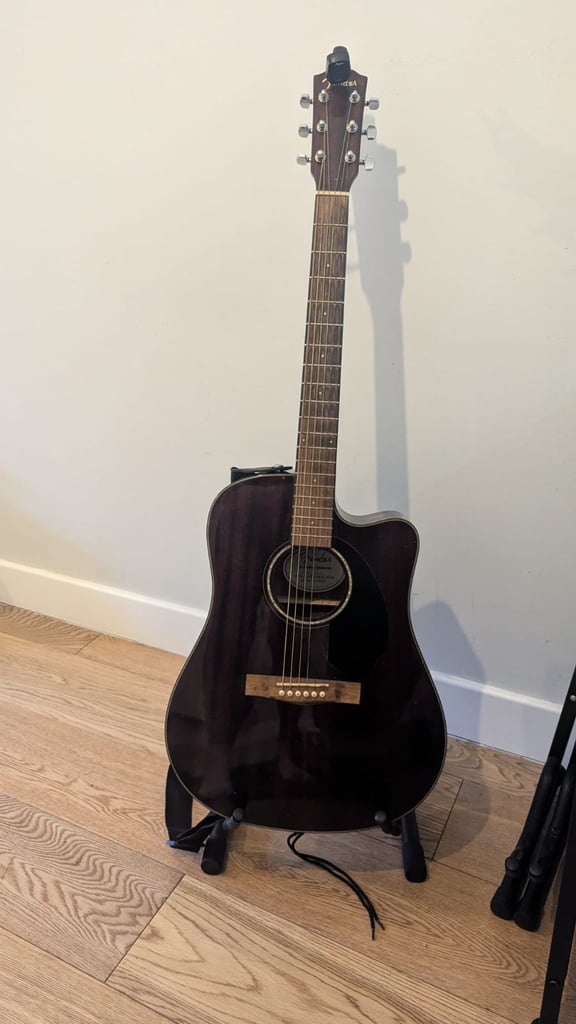 Electroacoustic Guitar In great condition