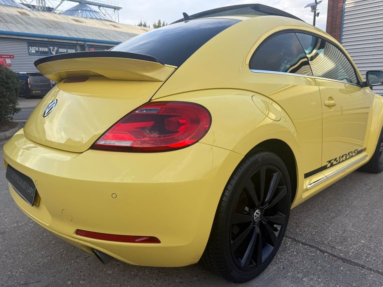 2013 Volkswagen Beetle 2.0 TSI 210 Turbo Black 3dr DSG HATCHBACK Petrol Automatic
