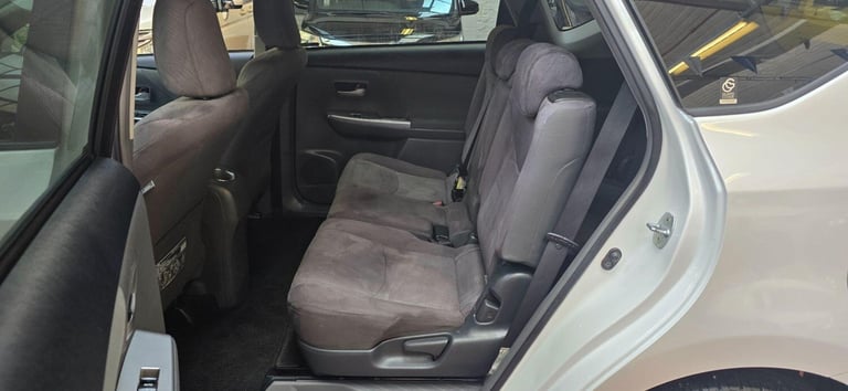 2011 Toyota Prius+ 7 SEATS +MODELESTA BODY KIT+AUTO ANDROID  Petrol/Electric Hybrid Automatic