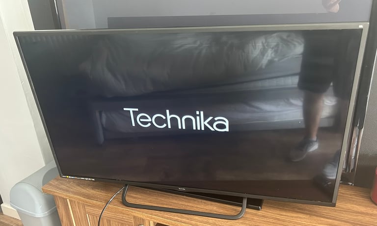 TV 40 inch