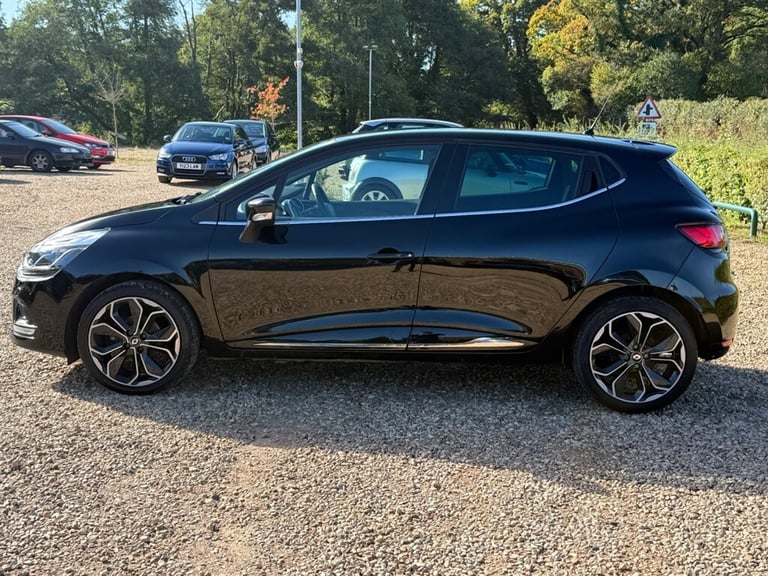2019 Renault Clio 0.9 TCe Iconic Hatchback 5dr Petrol Manual Euro 6 (s/s) (75 ps) Hatchback Petro...