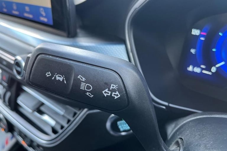 2021 Ford Focus 1.0 EcoBoost Hybrid mHEV 125 Active X Edition 5dr HATCHBACK PETROL Manual