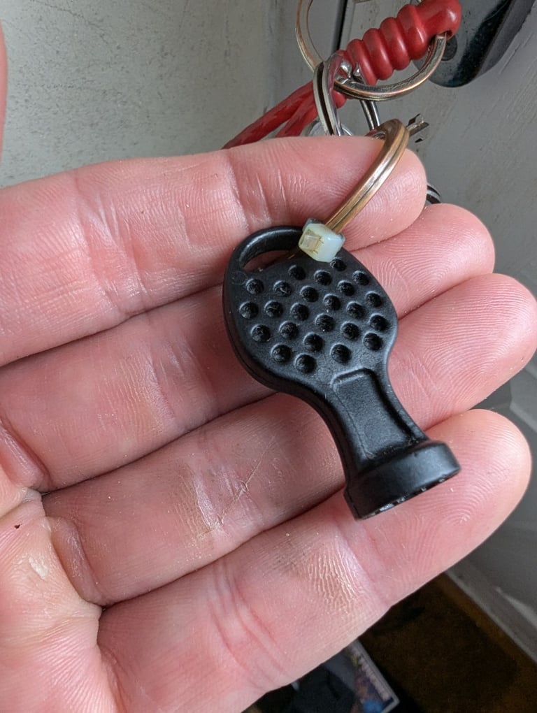 Toyota roof rack Auris/Corolla 