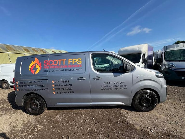 2021 Vauxhall Vivaro 2700 1.5d 100PS Sportive H1 Van PANEL VAN DIESEL Manual