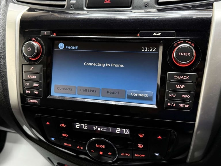 2018 Nissan Navara 2.3 dCi Off-Roader AT32 Auto 4WD Euro 6 4dr Pickup Diesel Automatic