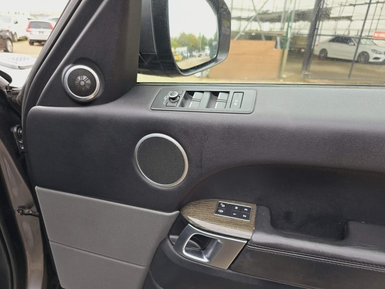 2016 Land Rover Range Rover Sport 3.0 SD V6 HSE Auto 4WD Euro 6 (s/s) 5dr SUV Diesel Automatic