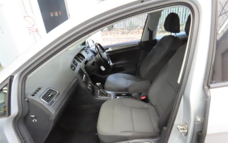 2013 Volkswagen Golf 1.6 TDI BlueMotion Tech SE Hatchback 5dr Diesel DSG Euro 5