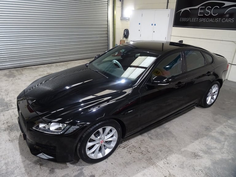 2015 Jaguar XF 2.0d [180] R-Sport 4dr Automatic **LOW MILEAGE*ONLY 15500 MILES FROM NEW** SALOON ...