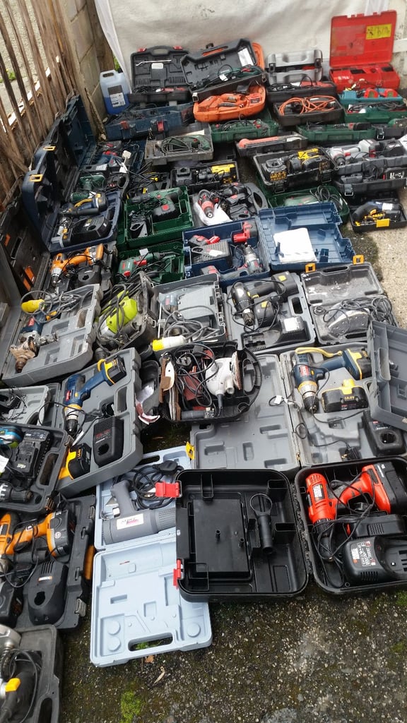 wholesale job lot variety model tools 65 tools on box ready to go or export