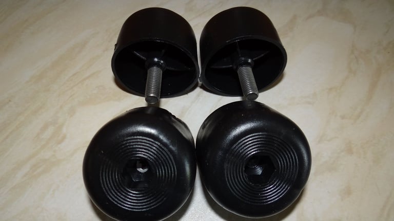 image for NEW 4 Threaded Sofa