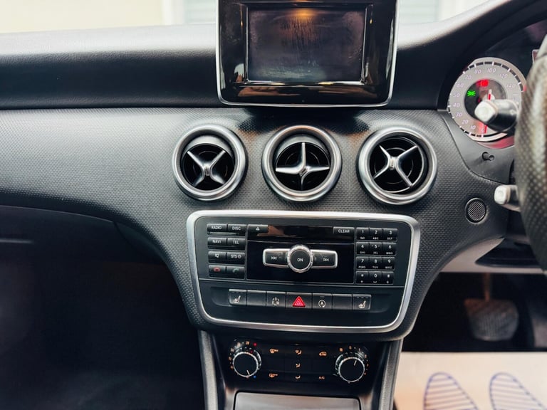 2015 Mercedes-Benz A-Class 1.5 A180 CDI Sport Edition 7G-DCT Euro 5 (s/s) 5dr HATCHBACK Diesel Au...