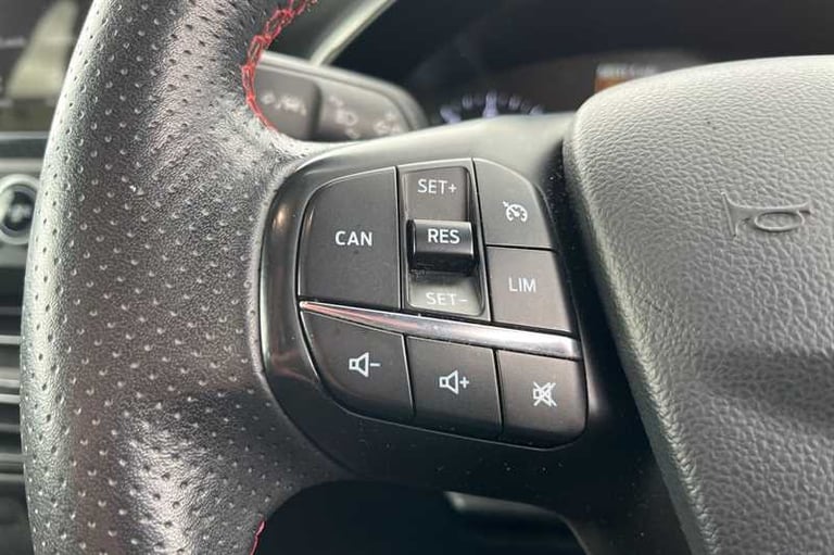 2019 Ford Focus 1.0T EcoBoost ST-Line Hatchback 5dr Petrol Manual Euro 6 (s/s) (125 ps) Hatchback...