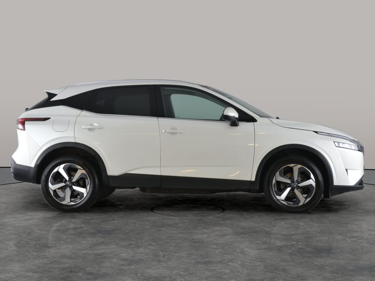 2024 Nissan Qashqai 1.3 DIG-T MHEV N-Connecta SUV 5dr Petrol Hybrid XTRON Euro 6 (s/s) (158 ps) S...