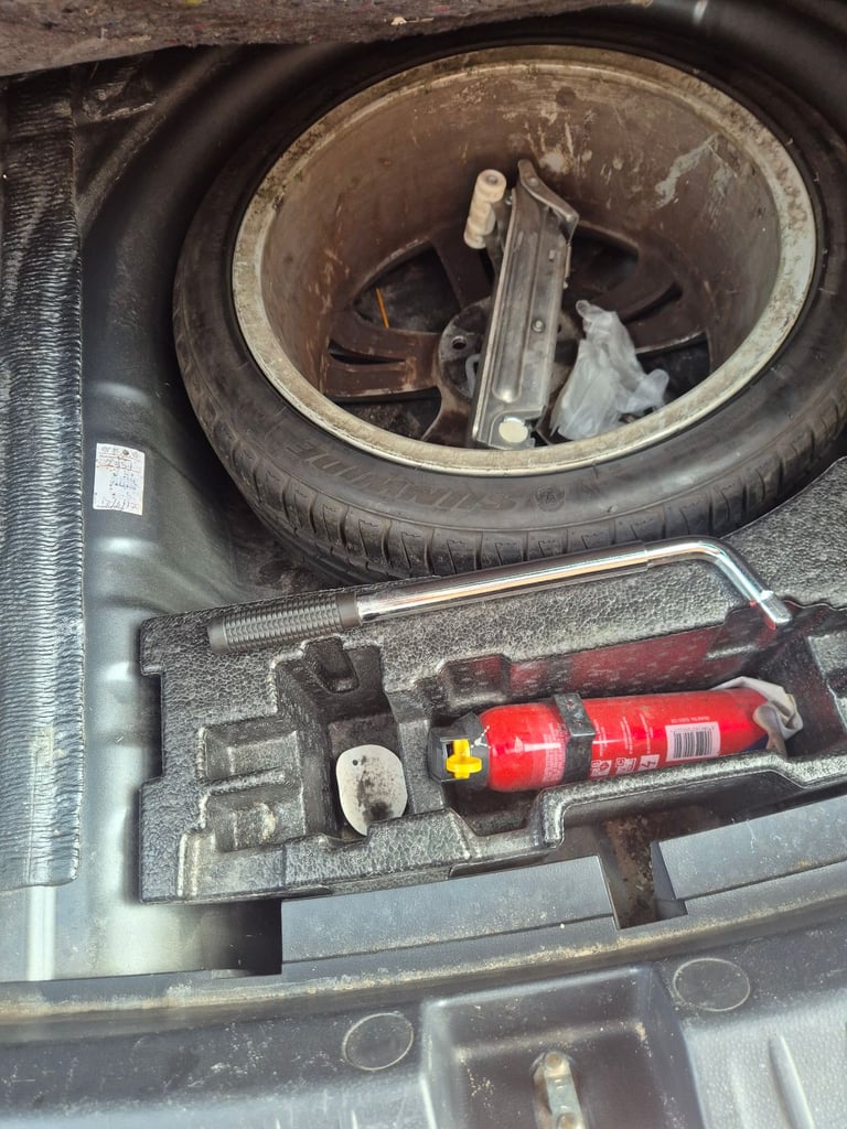 Seat, IBIZA, Estate, 2012, Manual, 1598 (cc), 5 doors