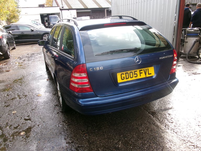 Mercedes-Benz C Class 1.8 C180 Kompressor Classic SE 5dr 2005 (05 reg) Manual, Petrol, cheap car