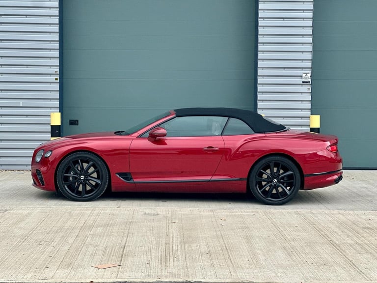 2020 (70) BENTLEY CONTINENTAL GTC 4.0 V8 2dr Auto
