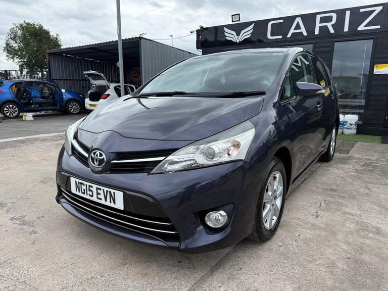 image for 2015 Toyota Verso 1.6 V-matic Icon 5dr MPV Petrol Manual