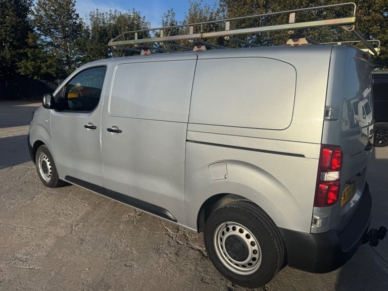 2017 Citroen Dispatch 1400 2.0 BlueHDi 120 Van Enterprise PANEL VAN DIESEL Manual