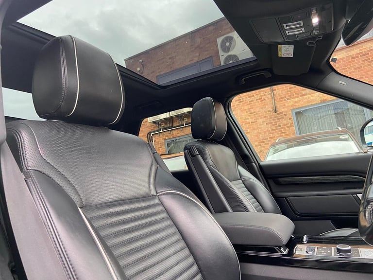 2019 Land Rover Discovery 3.0 SD V6 HSE Auto 4WD Euro 6 (s/s) 5dr ESTATE Diesel Automatic