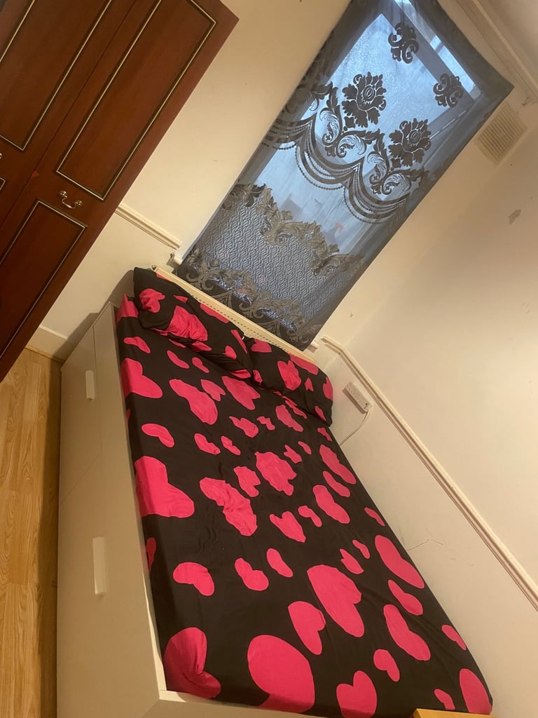 Double room in leytonstone