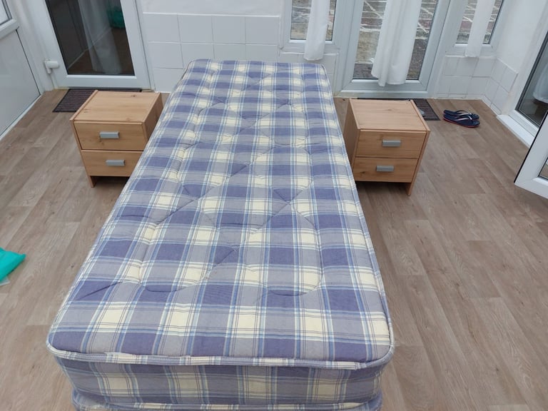 image for Single divan bed with mattress and bedsides 