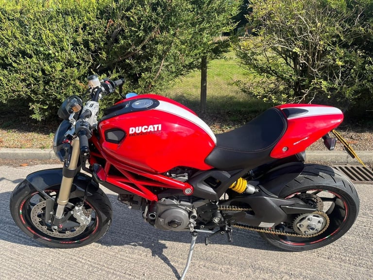 image for 2011 61 DUCATI MONSTER 1100 M1100 E-a M1100E RED TERMIGNONI NAKED MUSCLE HISTORY