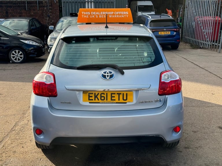 2011 Toyota Auris 1.8 Vvt-h T4 Hatchback Hatchback PETROL/ELECTRIC Automatic