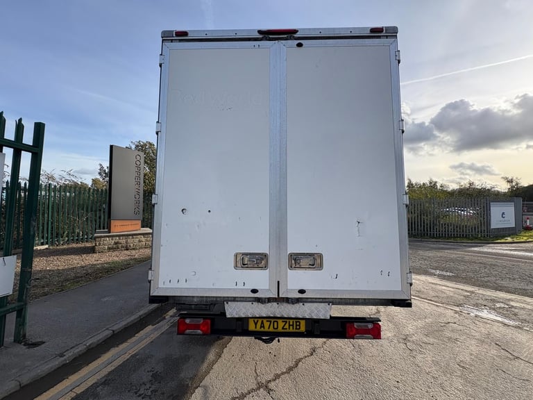 2021 Iveco Daily 3.0 35-160 euro6 twin rear wheel manual 15ft Luton box van