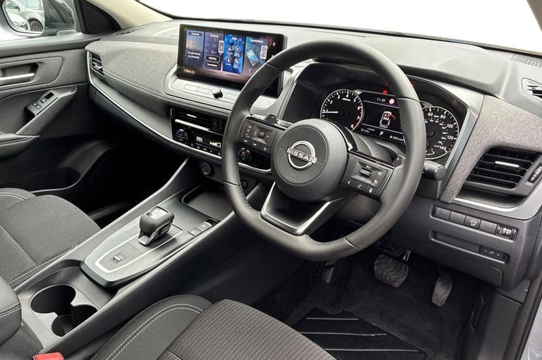 2025 Nissan Qashqai 1.3 DiG-T MH 158 Acenta Premium 5dr Xtronic HATCHBACK PETROL Automatic