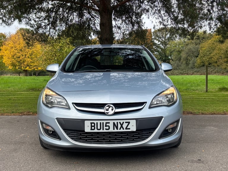 2015 Vauxhall Astra 2.0 CDTi 16V ecoFLEX SRi 5dr HATCHBACK Diesel Manual