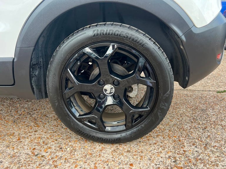 Vauxhall CROSSLAND 1.2 Turbo Griffin SUV 5dr Petrol Manual Euro 6 (s/s) (110 ps)